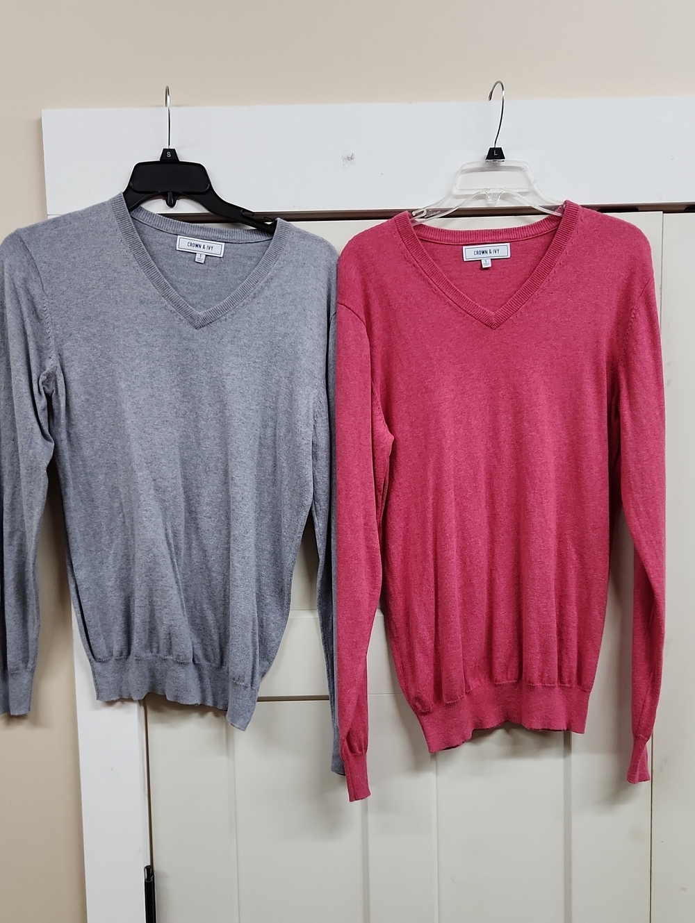Crown & Ivy Men's V-Neck Sweater Duo — Gray & Pink